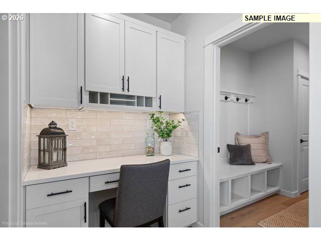 Aerie Park Pl, Eugene, OR 97405