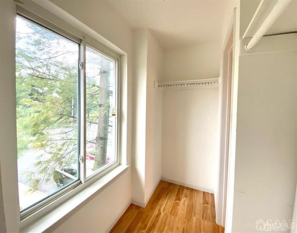 104 Nathan Drive, North Brunswick, NJ 08902