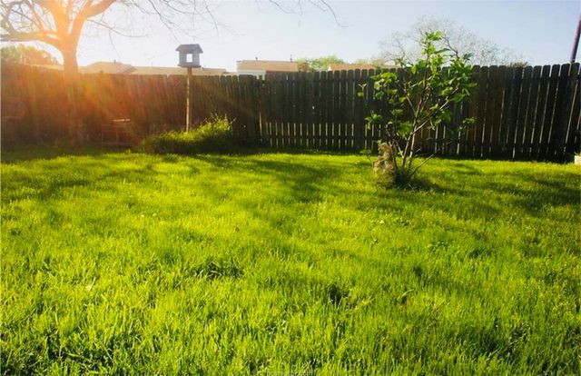 1409 Hawk Tree Drive, College Station, TX 77845