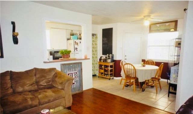 1409 Hawk Tree Drive, College Station, TX 77845