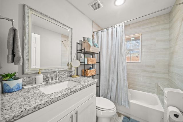 5605 Colfax Street, Houston, TX 77020