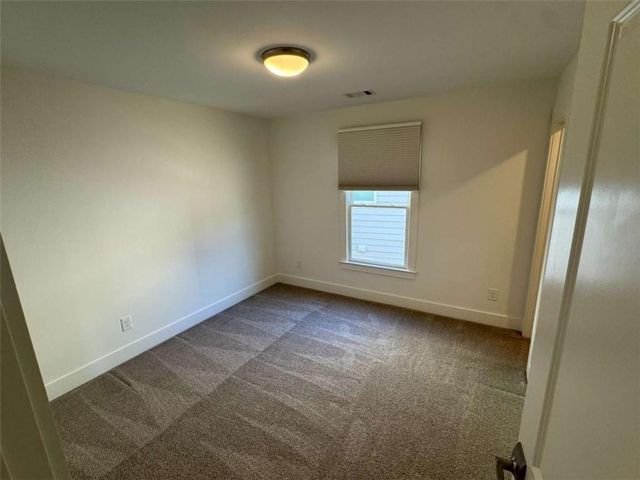 2442 MILLS Bend, Decatur, GA 30034