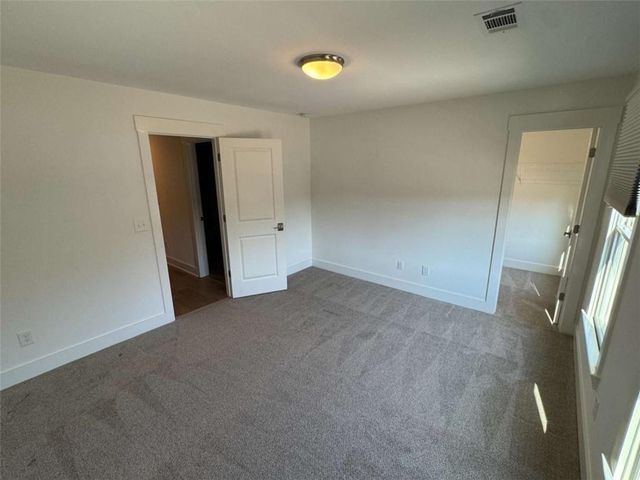 2442 MILLS Bend, Decatur, GA 30034