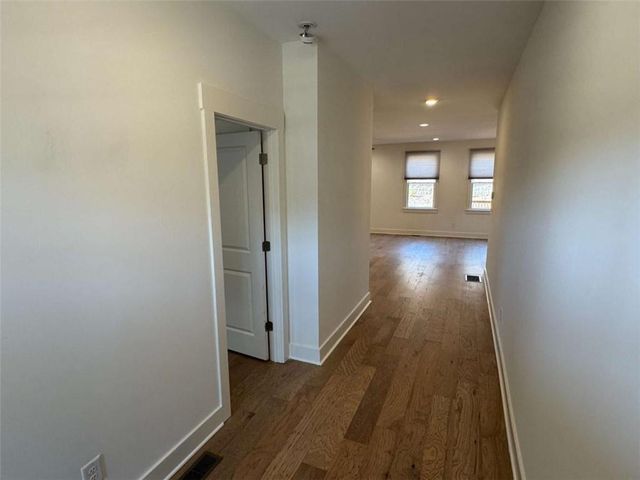 2442 MILLS Bend, Decatur, GA 30034