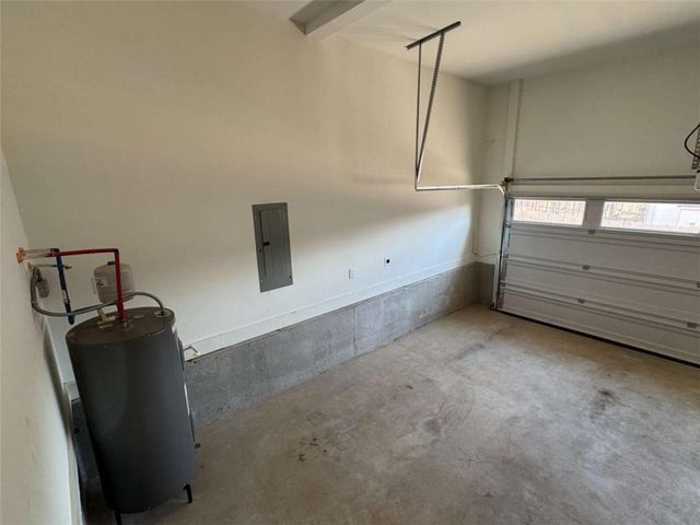 2442 MILLS Bend, Decatur, GA 30034