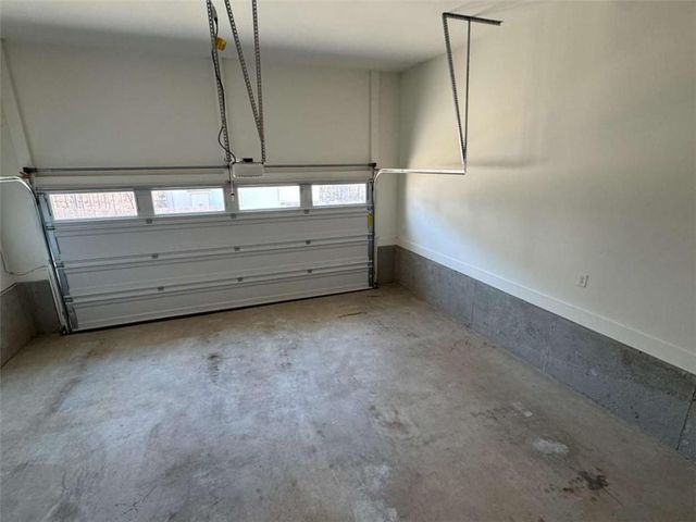 2442 MILLS Bend, Decatur, GA 30034