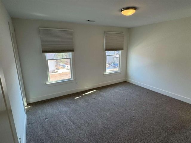 2442 MILLS Bend, Decatur, GA 30034