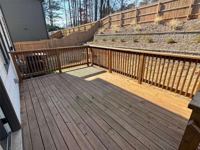 2442 MILLS Bend, Decatur, GA 30034