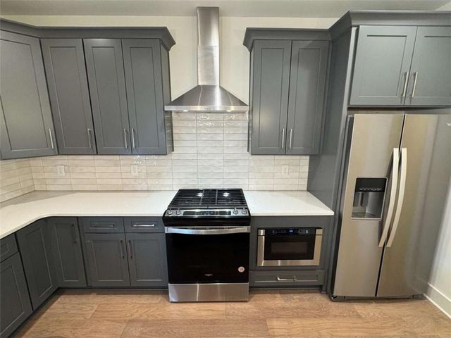 2442 MILLS Bend, Decatur, GA 30034