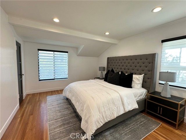 5301 Ethel Avenue, Sherman Oaks, CA 91401