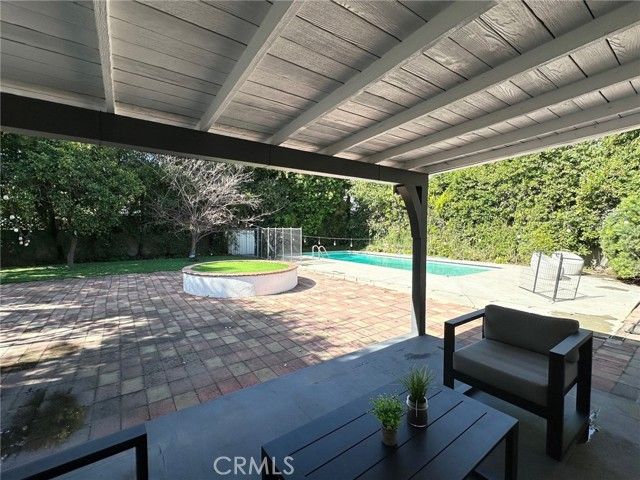 5301 Ethel Avenue, Sherman Oaks, CA 91401