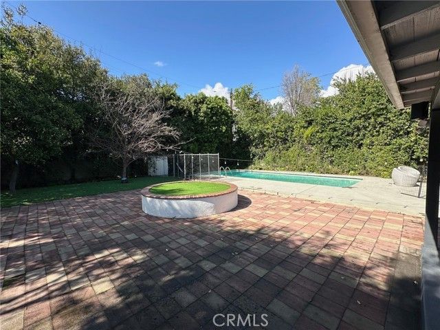 5301 Ethel Avenue, Sherman Oaks, CA 91401