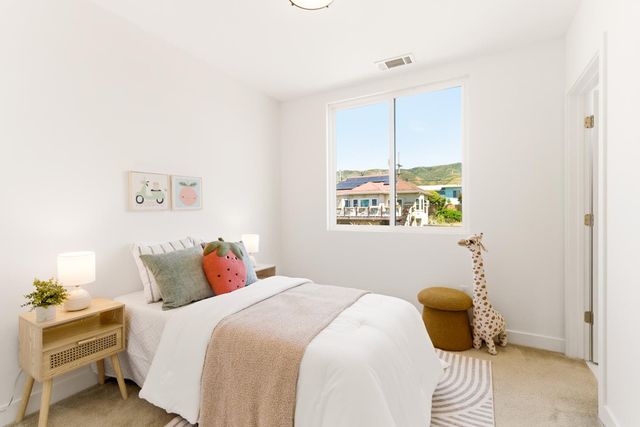 1249 Edgewood Way, South San Francisco, CA 94080