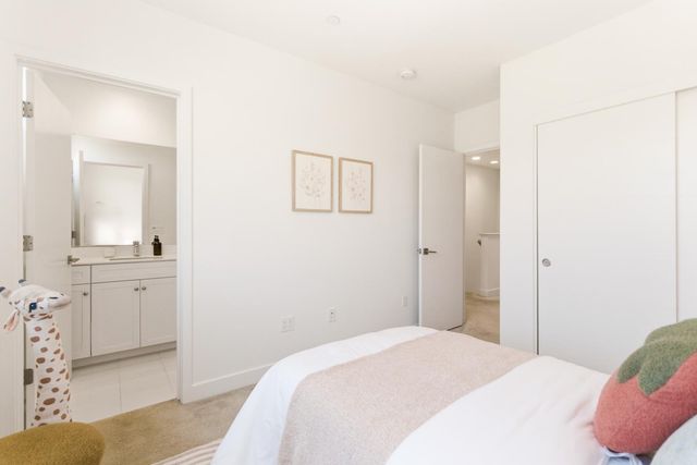 1249 Edgewood Way, South San Francisco, CA 94080