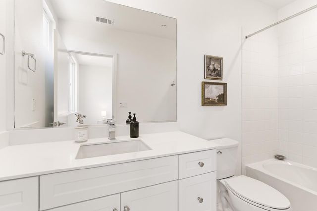 1249 Edgewood Way, South San Francisco, CA 94080