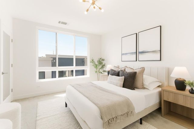 1249 Edgewood Way, South San Francisco, CA 94080