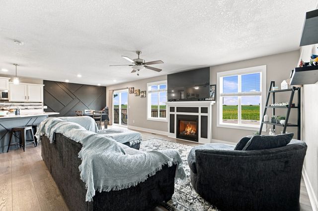 108 13th Street NW, Bondurant, IA 50035