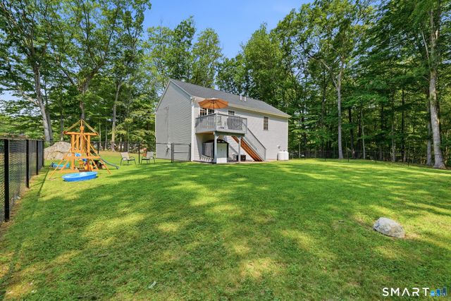 845 Old Colchester Road, Montville, CT 06370