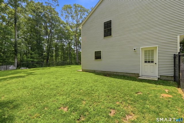 845 Old Colchester Road, Montville, CT 06370