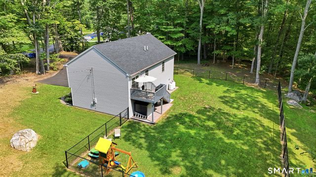 845 Old Colchester Road, Montville, CT 06370