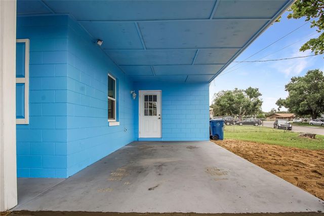 1000 VALENCIA AVENUE, Haines City, FL 33844