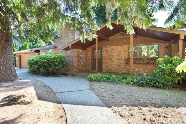 450 Wood Creek Drive, Lynden, WA 98264