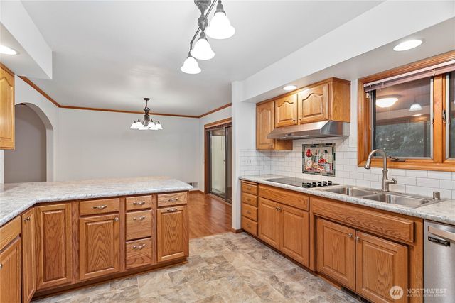 450 Wood Creek Drive, Lynden, WA 98264