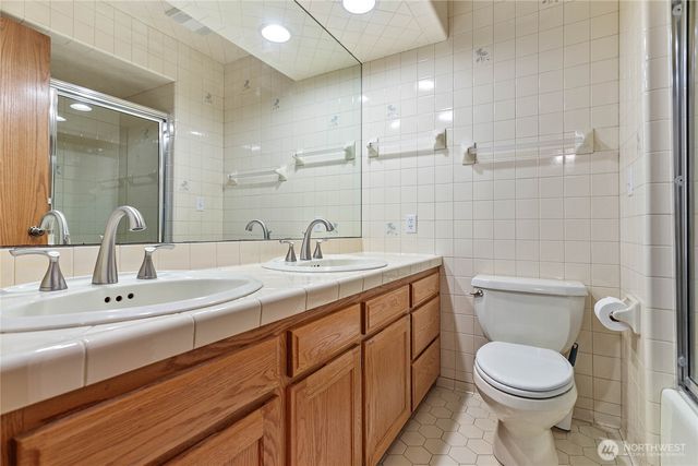 450 Wood Creek Drive, Lynden, WA 98264