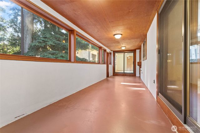450 Wood Creek Drive, Lynden, WA 98264