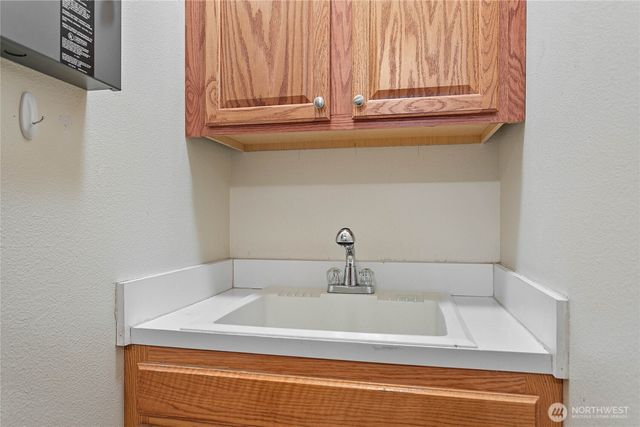450 Wood Creek Drive, Lynden, WA 98264