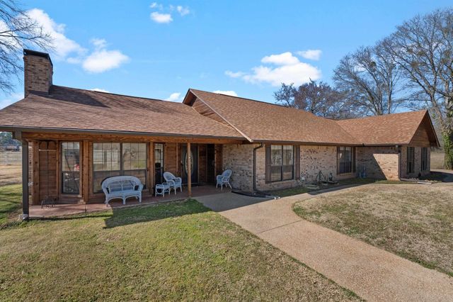 10698 N CR 173 N, Overton, TX 75684