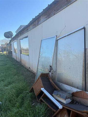 7738 Fm 331 Road, Bellville, TX 77418