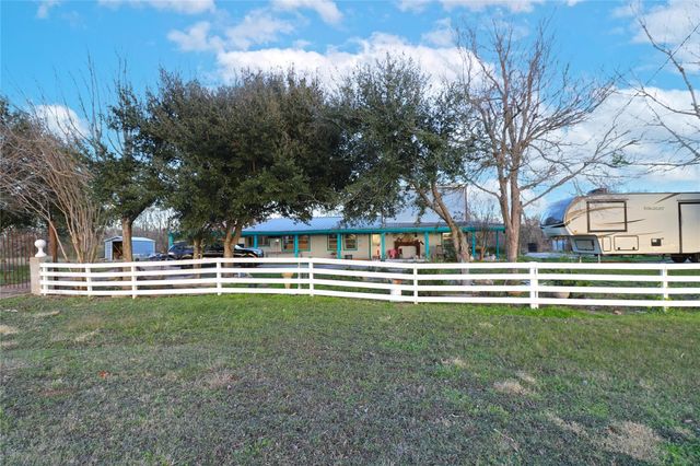 7738 Fm 331 Road, Bellville, TX 77418