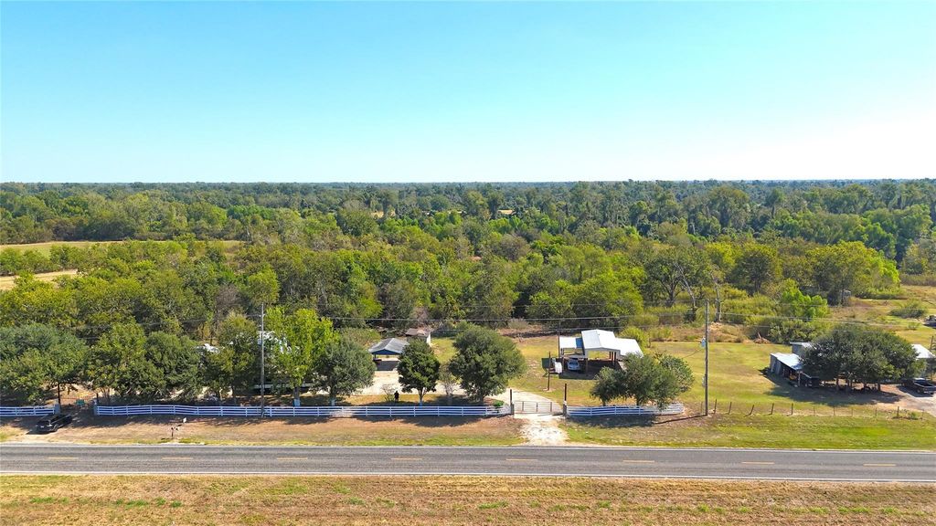 7738 Fm 331 Road, Bellville, TX 77418