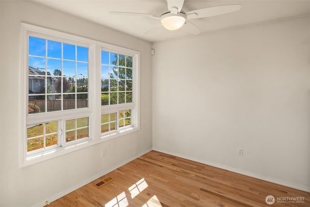 13809 SE 255th Place, Kent, WA 98042
