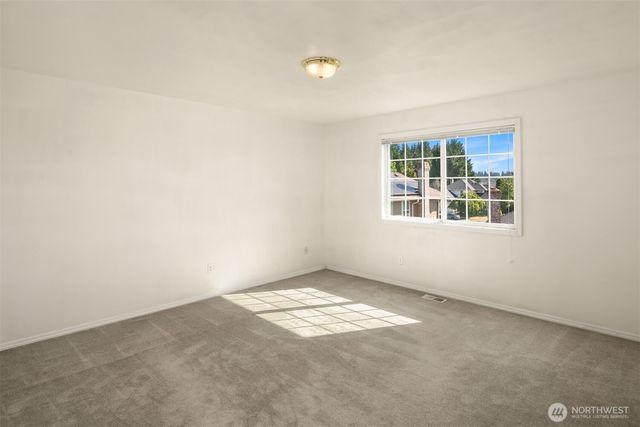 13809 SE 255th Place, Kent, WA 98042