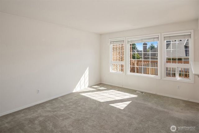 13809 SE 255th Place, Kent, WA 98042