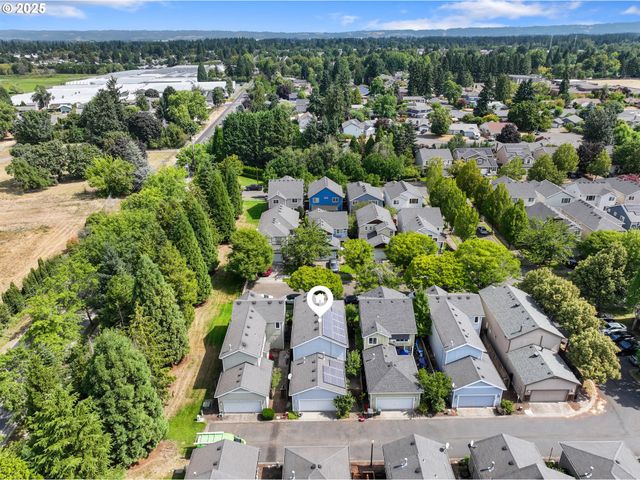 1456 Se BLANCHARD St, Hillsboro, OR 97123
