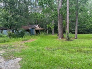 2220 Falcon Road, Gautier, MS 39553