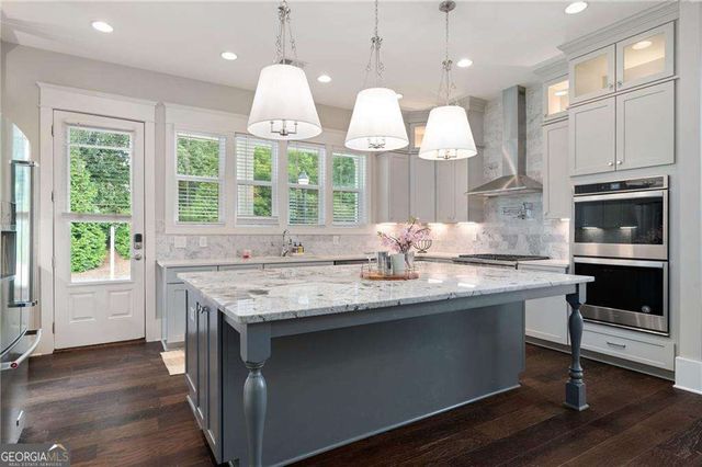 3368 Old Concord Road SE, Smyrna, GA 30082