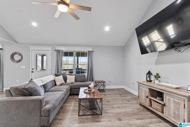 1653 COUNTY ROAD 44, Jemison, AL 35085