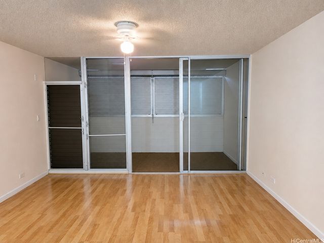 1718 Anapuni Street 205, Honolulu, HI 96822