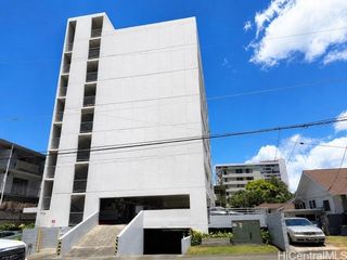 1718 Anapuni Street 205, Honolulu, HI 96822