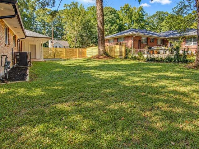 2246 Bonnybrook Way SW, Atlanta, GA 30311