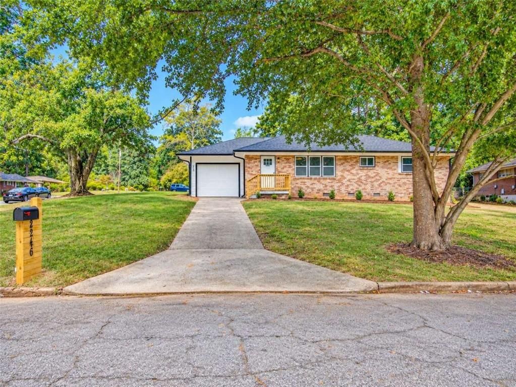 2246 Bonnybrook Way SW, Atlanta, GA 30311