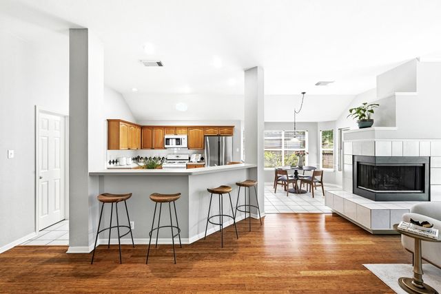 7121 Ridge Oak RD, Austin, TX 78749