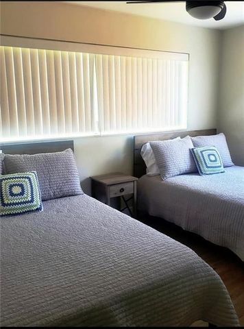 5620 SW 56th Street, Davie, FL 33314