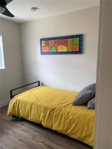 5620 SW 56th Street, Davie, FL 33314