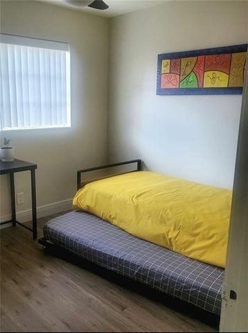 5620 SW 56th Street, Davie, FL 33314