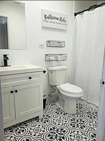 5620 SW 56th Street, Davie, FL 33314